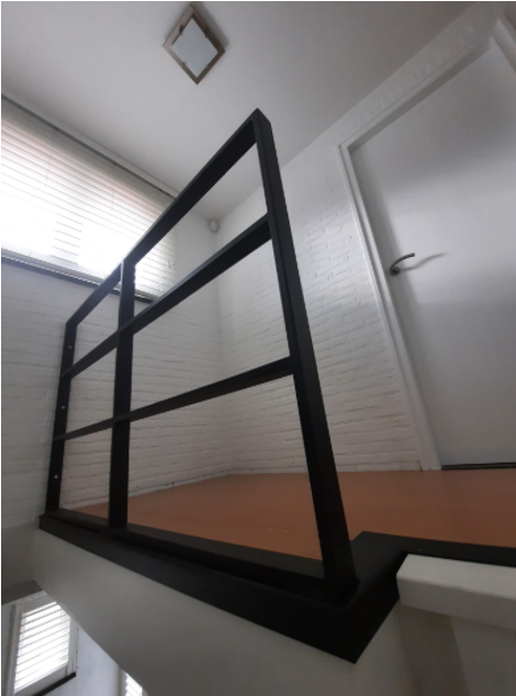 Balustrade met leuningen